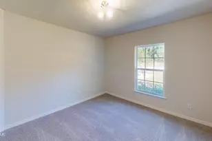 2387 Aquarius Dr, Chipley, FL 32428 - Photo 16