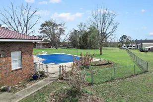 4671 Shankle Dr, Marianna, FL 32446 - Photo 16