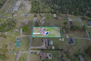 4671 Shankle Dr, Marianna, FL 32446 - Photo 10