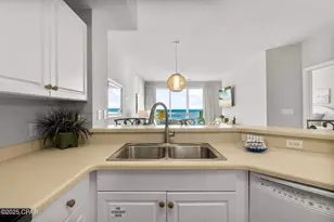 17757 Front Beach Rd, Panama City Beach, FL 32413 - Photo 10