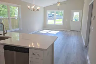 2524 Wakulla Ave, Panama City, FL 32405 - Photo 10