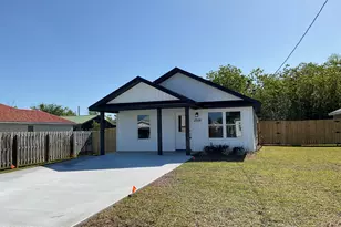 2528 Wakulla Ave, Panama City, FL 32405 - Photo 1