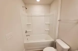 7652 Shadow Lake Dr, Panama City Beach, FL 32407 - Photo 22