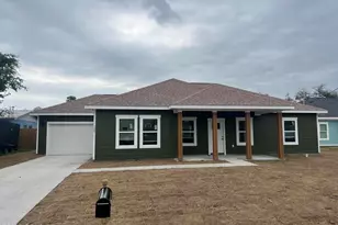 175 Hill Dr, Panama City, FL 32404 - Photo 1