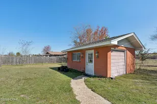 2205 E 12th St, Lynn Haven, FL 32444 - Photo 28