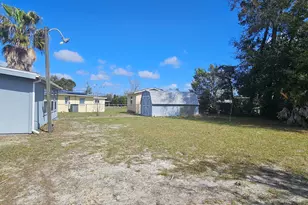 722 Williams Ave, Panama City, FL 32401 - Photo 2