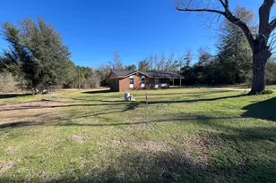 4444 Pandora Rd, Marianna, FL 32448 - Photo 2