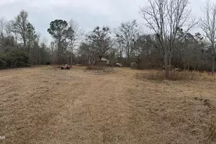 1812 Rosewood Dr, Chipley, FL 32428 - Photo 4