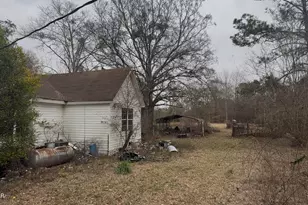 1812 Rosewood Dr, Chipley, FL 32428 - Photo 12