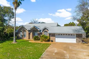 144 Oleander Cir, Panama City Beach, FL 32413 - Photo 2