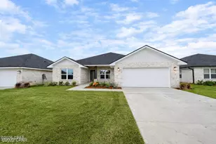 3836 Redbud Wy, Panama City, FL 32404 - Photo 1