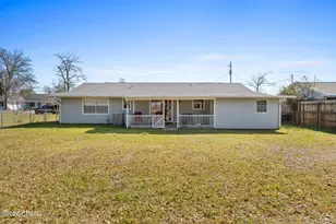 916 Michigan Ave, Lynn Haven, FL 32444 - Photo 8