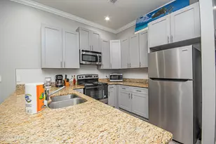 17135 Front Beach Rd, Panama City Beach, FL 32413 - Photo 14