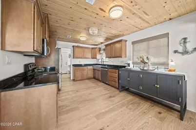 1011 Kimberly Lane, Lynn Haven, FL 32444 - Photo 16