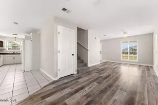 9110 Sunshine Dr, Youngstown, FL 32466 - Photo 6