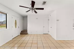 3907 Venetian Cir, Panama City, FL 32405 - Photo 16