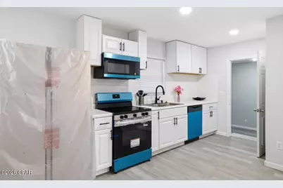 1201 E 11th Street, Panama City, FL 32401 - Photo 2