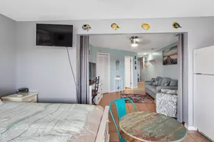 8730 Thomas Dr, Panama City Beach, FL 32408 - Photo 4