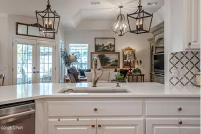 4654 Delwood Park Boulevard, Panama City, FL 32408 - Photo 12