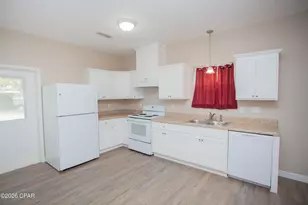 619 Williams Ave, Panama City, FL 32401 - Photo 8