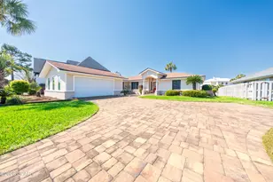 1509 Trout Ln, Panama City Beach, FL 32408 - Photo 4