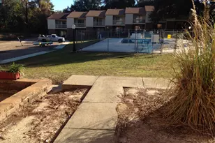 1325 W 12th St, Panama City, FL 32401 - Photo 10