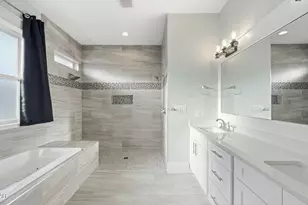 7127 Dolphin Bay Blvd, Panama City Beach, FL 32407 - Photo 30