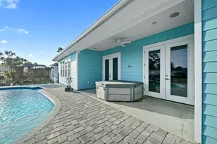 7127 Dolphin Bay Blvd, Panama City Beach, FL 32407 - Photo 36