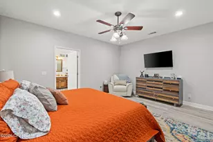 3878 Earlston Rd, Graceville, FL 32440 - Photo 20