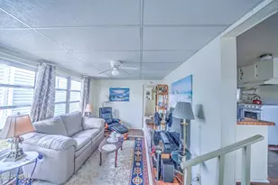 223 Squid Ln, Panama City Beach, FL 32408 - Photo 4