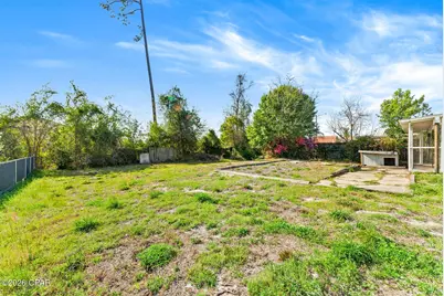 2004 Greenbriar Boulevard, Lynn Haven, FL 32444 - Photo 26