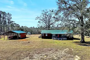 2618 Hard Labor Rd, Chipley, FL 32428 - Photo 1