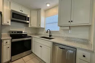 5500 Beach Dr, Panama City, FL 32408 - Photo 8