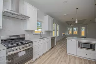 20 Wood Ave, Panama City, FL 32404 - Photo 12