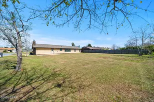 151 Derby Woods Dr, Lynn Haven, FL 32444 - Photo 8