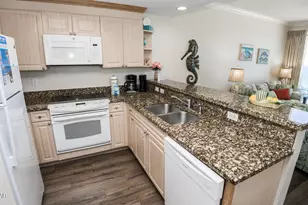 9450 S Thomas Dr, Panama City Beach, FL 32408 - Photo 14