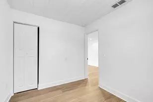 114 S Vestavia St, Panama City Beach, FL 32413 - Photo 10