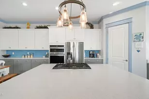 241 La Valencia Cir, Panama City Beach, FL 32413 - Photo 10