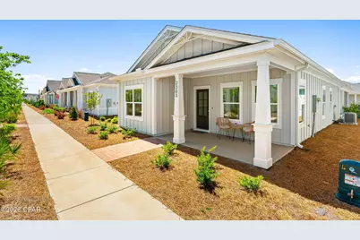 2303 Daisy Court, Panama City, FL 32405 - Photo 2