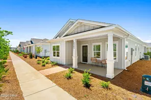 2303 Daisy Ct, Panama City, FL 32405 - Photo 2