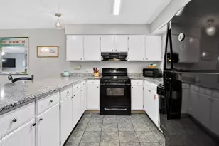 201 Robin Ln, Panama City Beach, FL 32407 - Photo 12