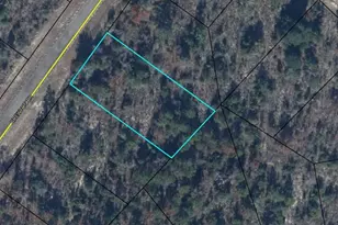 000 Brewton Dr, Chipley, FL 32428 - Photo 1