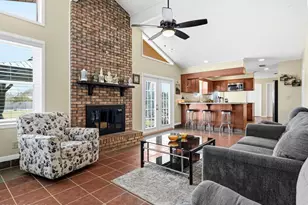 4326 Pine Tree Ln, Lynn Haven, FL 32444 - Photo 2