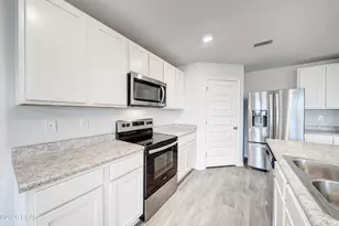 4060 Silver Spur Rd, Callaway, FL 32404 - Photo 10