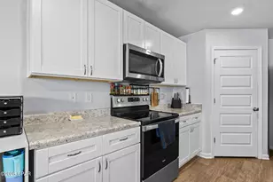 7121 Ellie B Dr, Panama City, FL 32404 - Photo 10