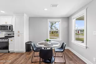 209 Sixteenth St, Port Saint Joe, FL 32456 - Photo 6