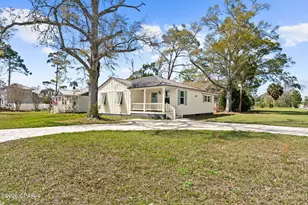 209 Sixteenth St, Port Saint Joe, FL 32456 - Photo 1