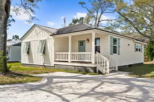 209 Sixteenth St, Port Saint Joe, FL 32456 - Photo 36