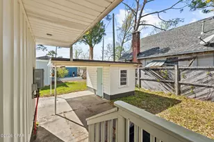 209 Sixteenth St, Port Saint Joe, FL 32456 - Photo 32