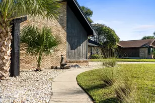 1006 Goose Bayou Rd, Lynn Haven, FL 32444 - Photo 18